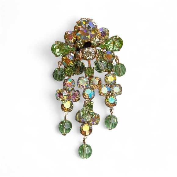 Jewelry - VINTAGE AURORA BOREALIS GREEN RHINESTONE brooch. Rare. Juliana?